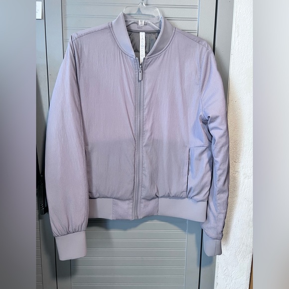 Lululemon Dark Chrome REVERSIBLE Non-Stop Bomber Jacket NWOT SIZE 10 - Picture 3 of 16